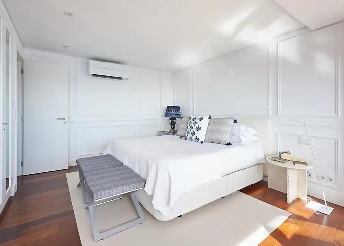 Luxury Ocean View Apartment *